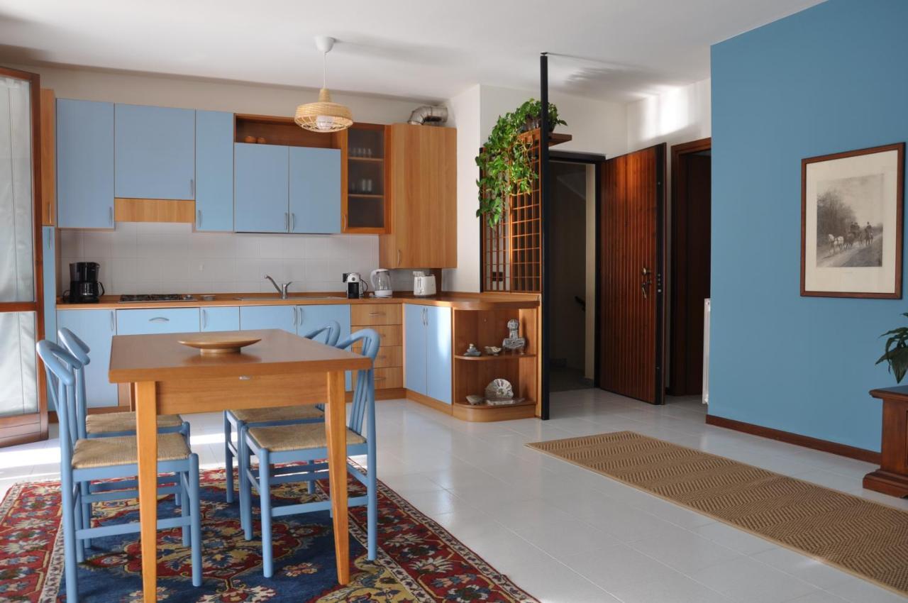 ローヴェレCasa Marisaアパートメント エクステリア 写真
