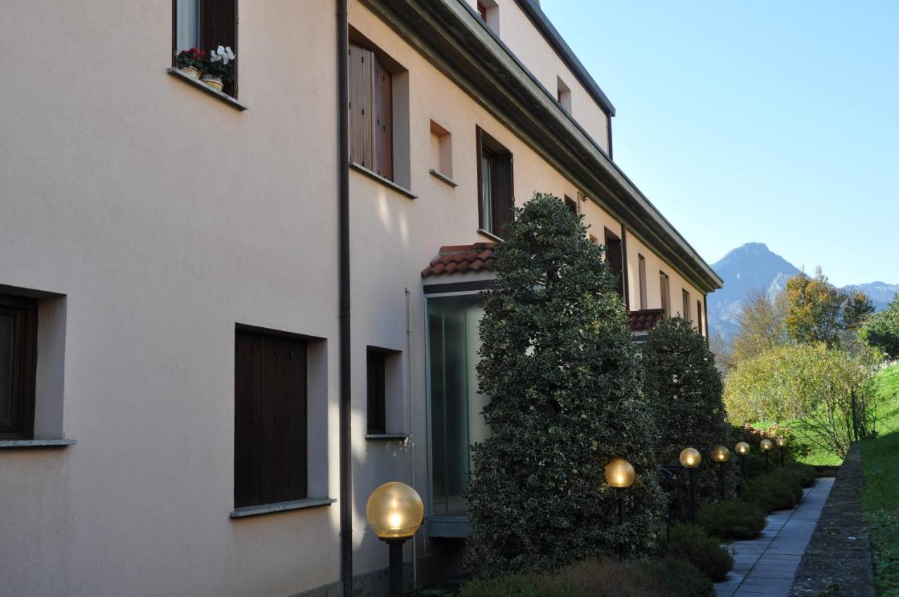 ローヴェレCasa Marisaアパートメント エクステリア 写真